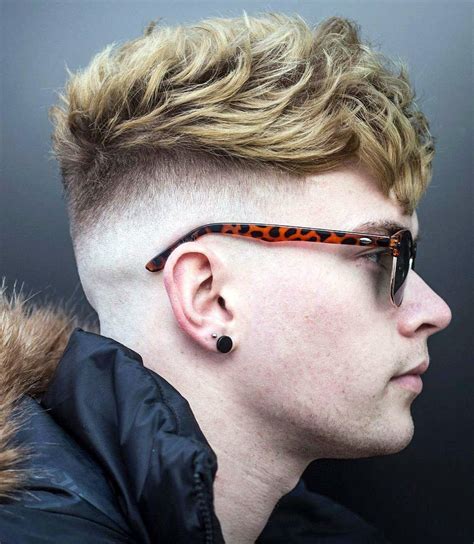 hair cuts for blonde men|shaggy blonde hair male.